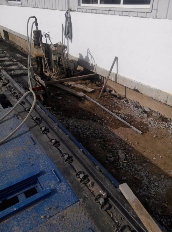乌拉特前注浆治理铁路高路基沉陷病害